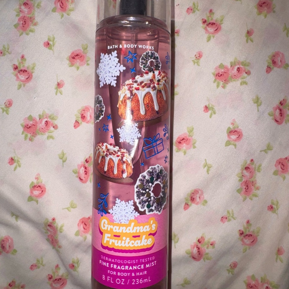 Bath & Body Works Grandma's Fruitcake Fine Fragrance Mist - Pink